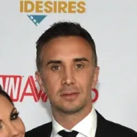 Кейран Ли Keiran Lee