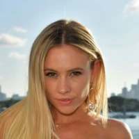 Эдди Эндрюс Addie Andrews