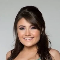 Аспен Рэй Adria Rae