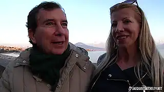 Мужик развел на секс сучку на улице для сына