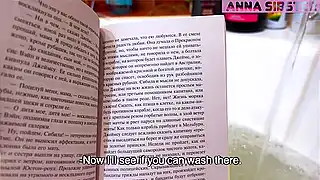 Секс в туалете с русской красавицей, измазанной в пене