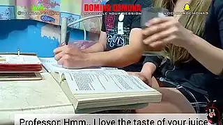 Слишком жарко стало и тёлочка раздевается, что приводит к сексу студенческому