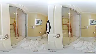 Зрелые дойки шаболды колышатся когда ебырь трахает сучку
