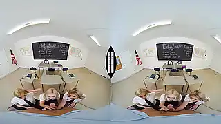 Студентки профурсетки выебали втроём преподавателя в Универе