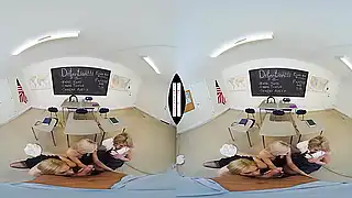 Студентки профурсетки выебали втроём преподавателя в Универе